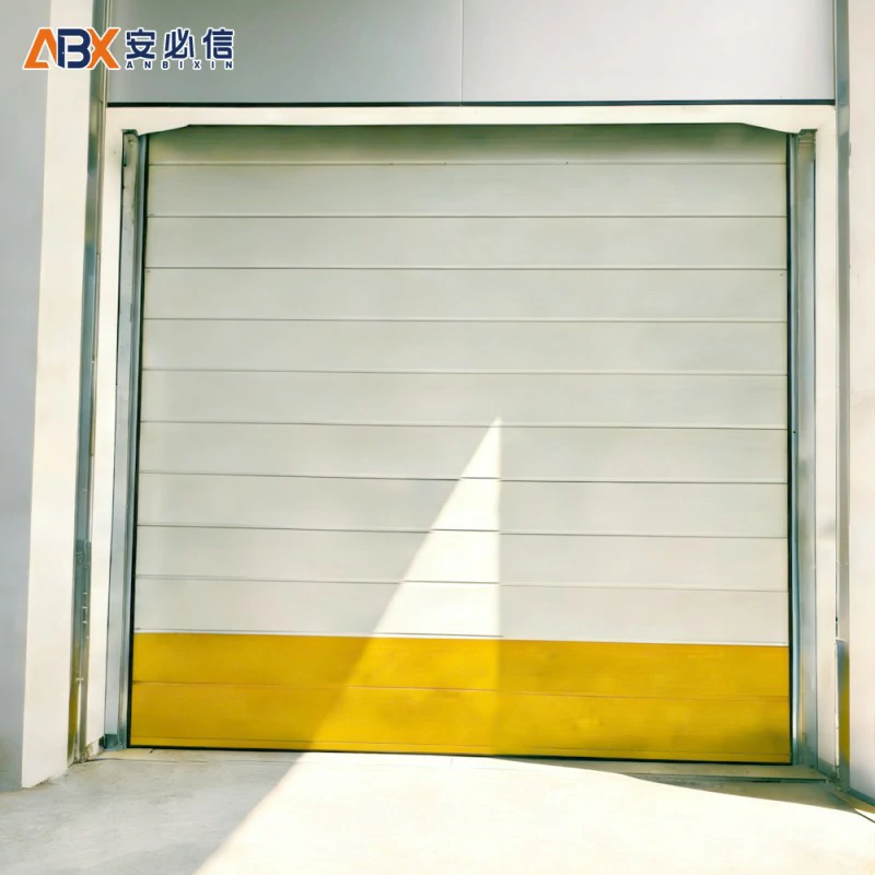 郑州翻板滑升门